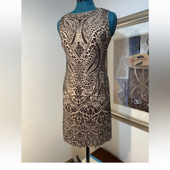Vince Camuto Bronze Sequin Lined Stretch Sleeveless Sheath Dress Size 2 - Picture 2 of 9